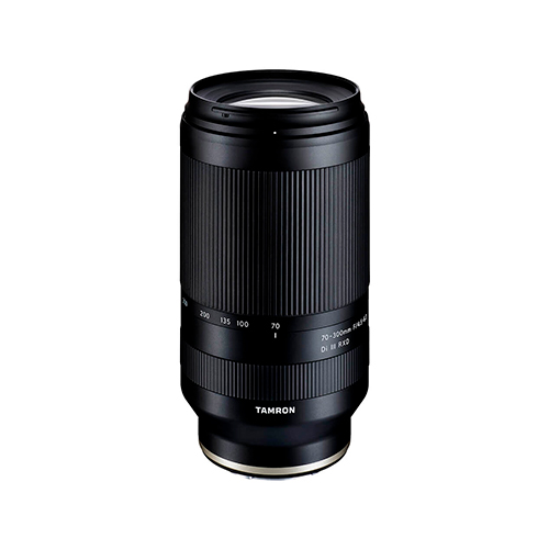 Tamron 70-300mm f/4.5-6.3 Di III RXD (Sony E), 1
